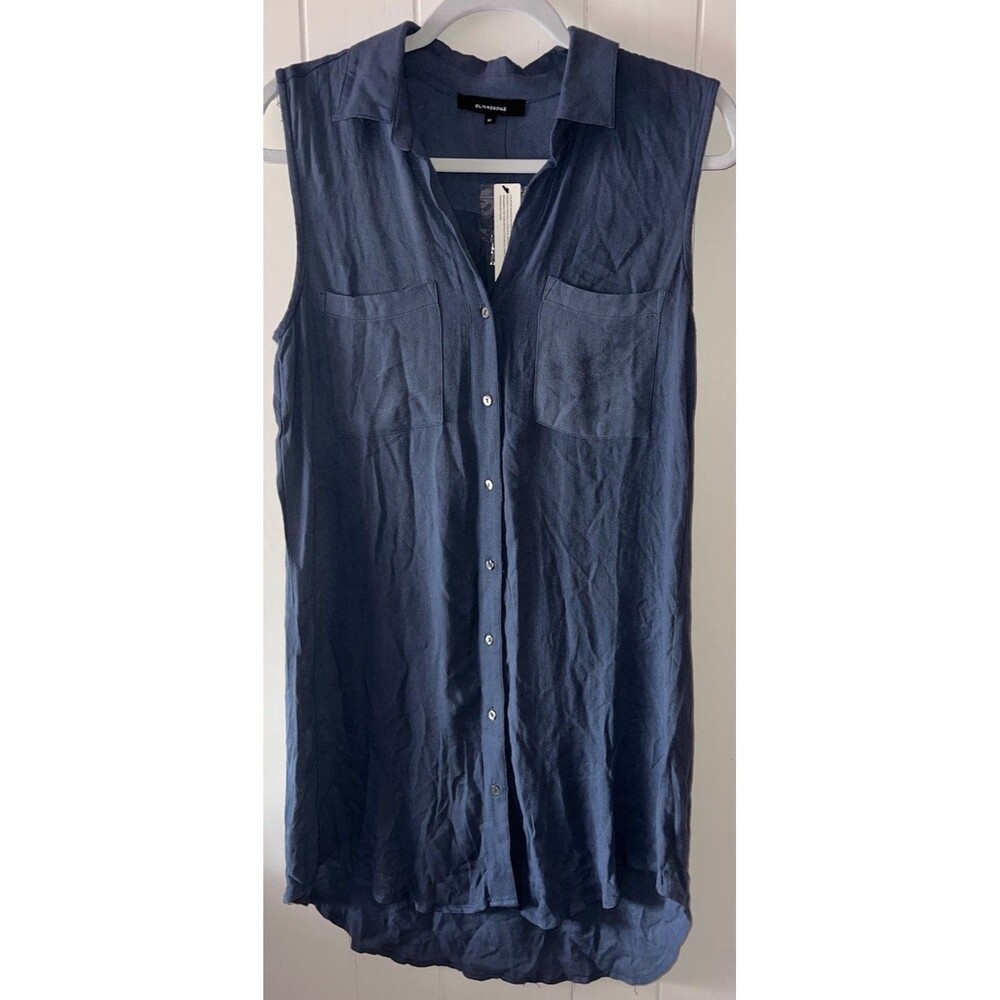 Olivaceous Button Up Top Size Medium Blue Sleeveless Front Pockets NWT